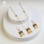 طقم بيت المرتعشة